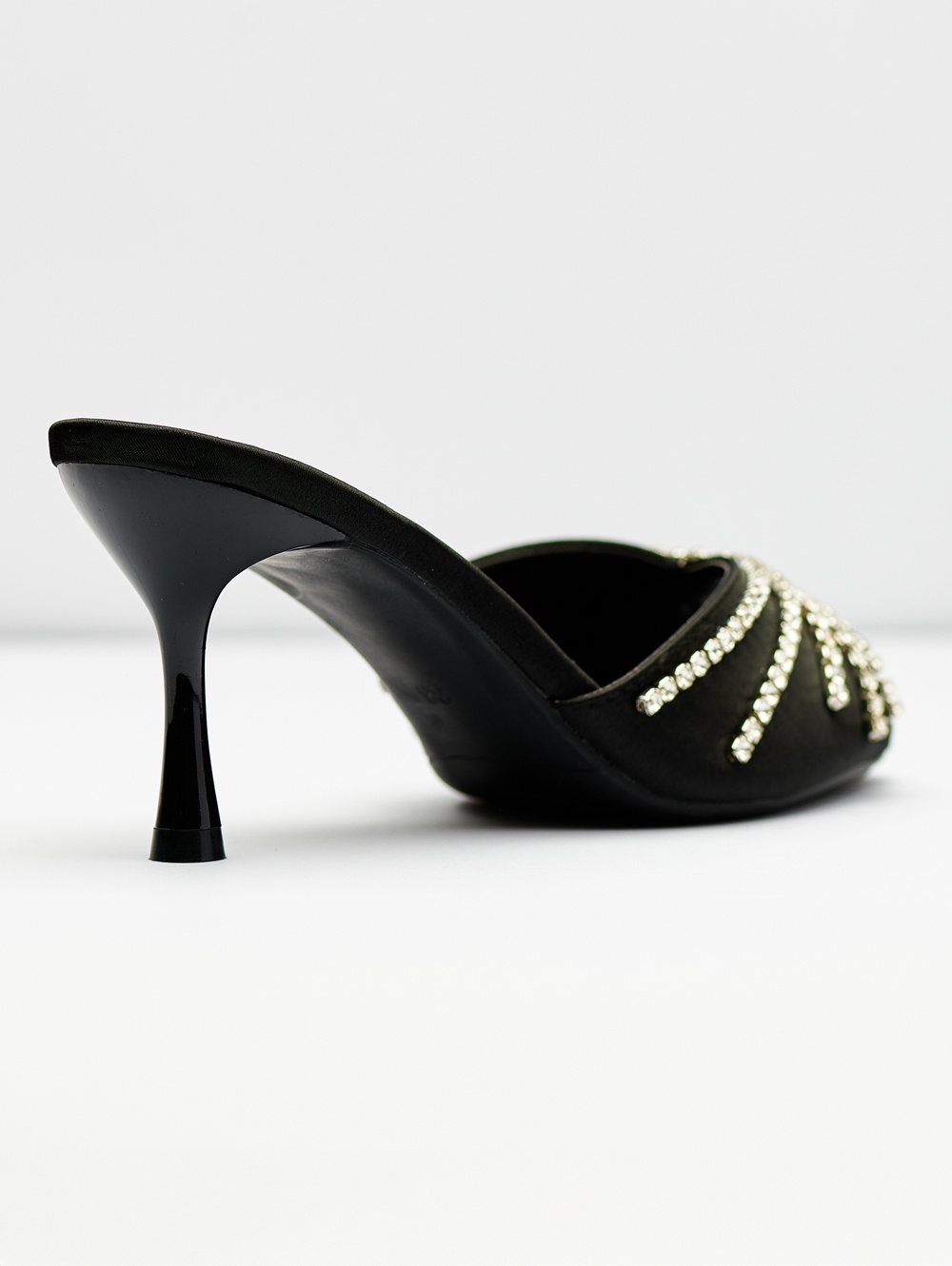 196-BLACK-3