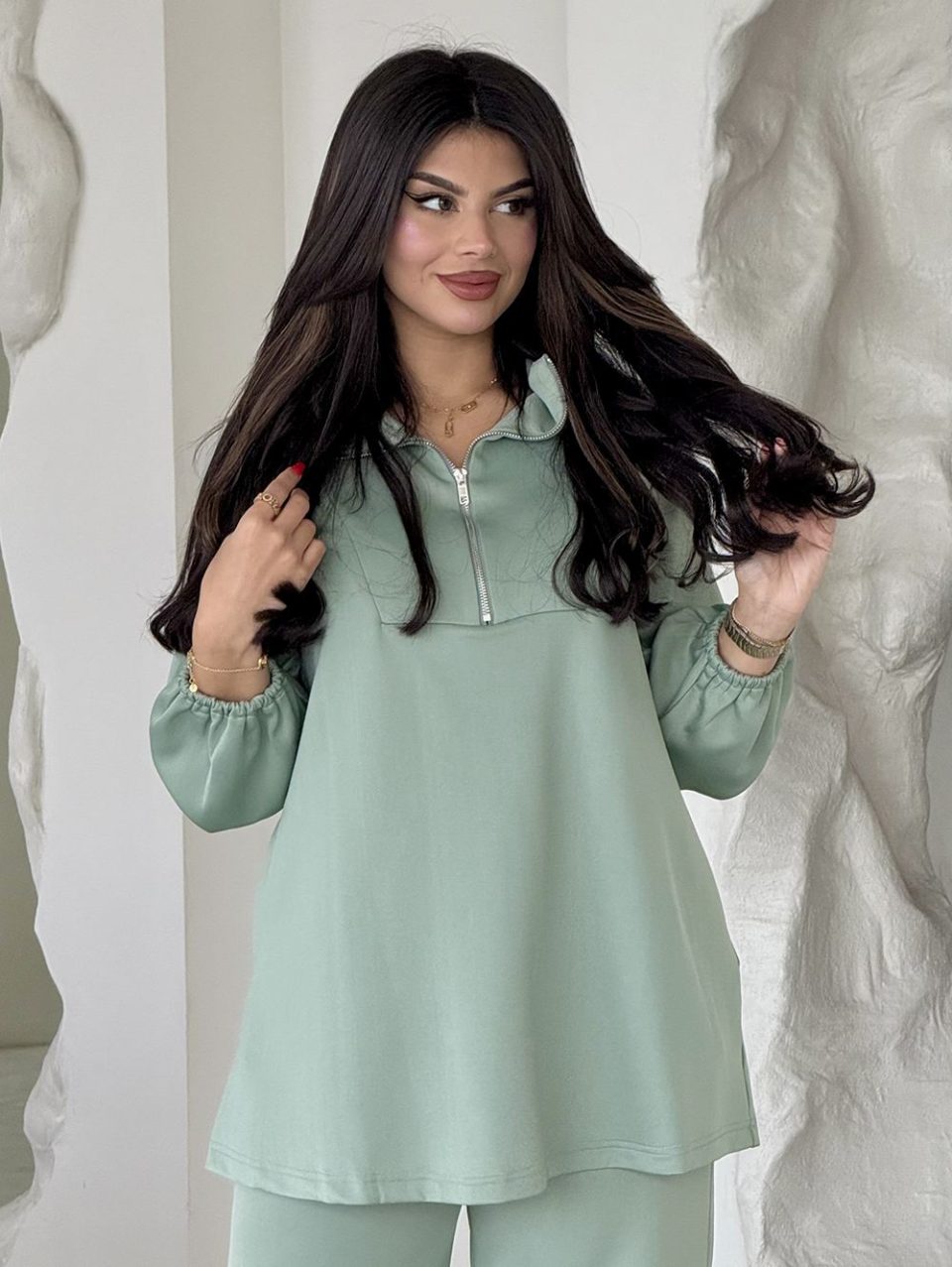 SC-624 SWEATER AND TROUSER