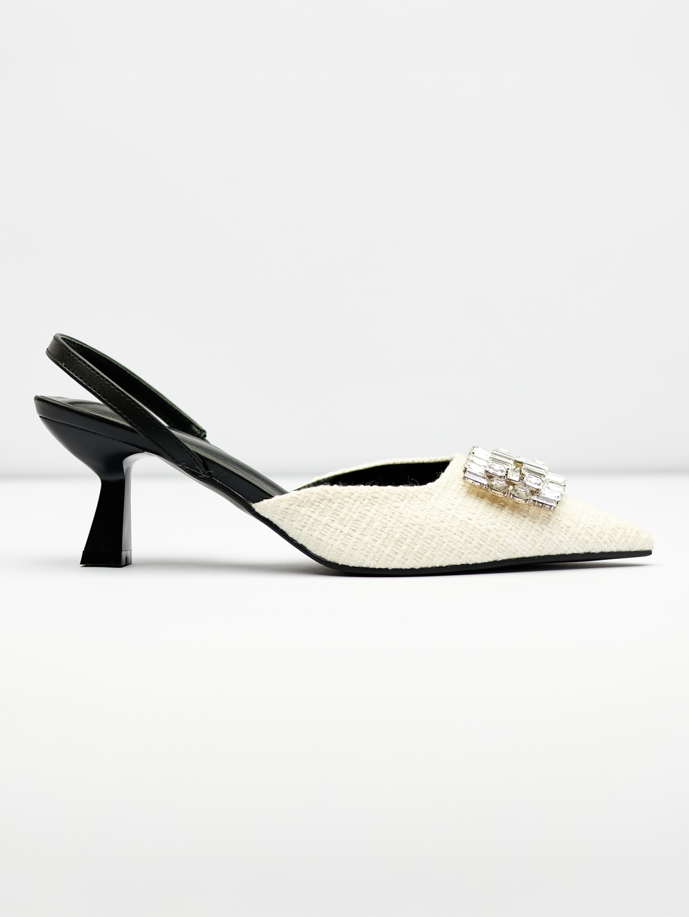 W002-WHITE-5